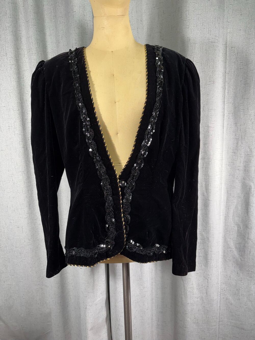 Vintage Black Velvet Nah Nah Collections Blazer Plus Size Gold Trim Sequence